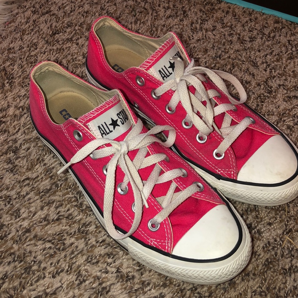 Hot pink converse